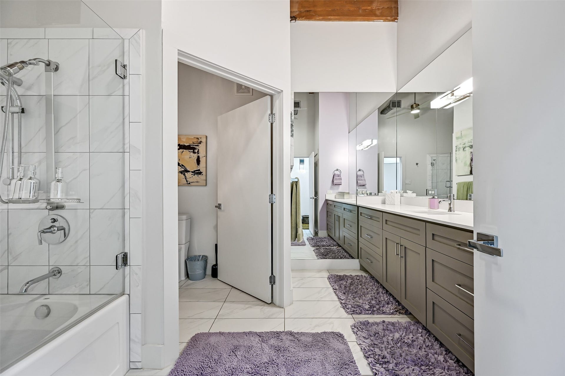 2400 Mechanic Street, #204, Galveston, TX 77550 2400 Mechanic Street, #204, Galveston, TX 77550
