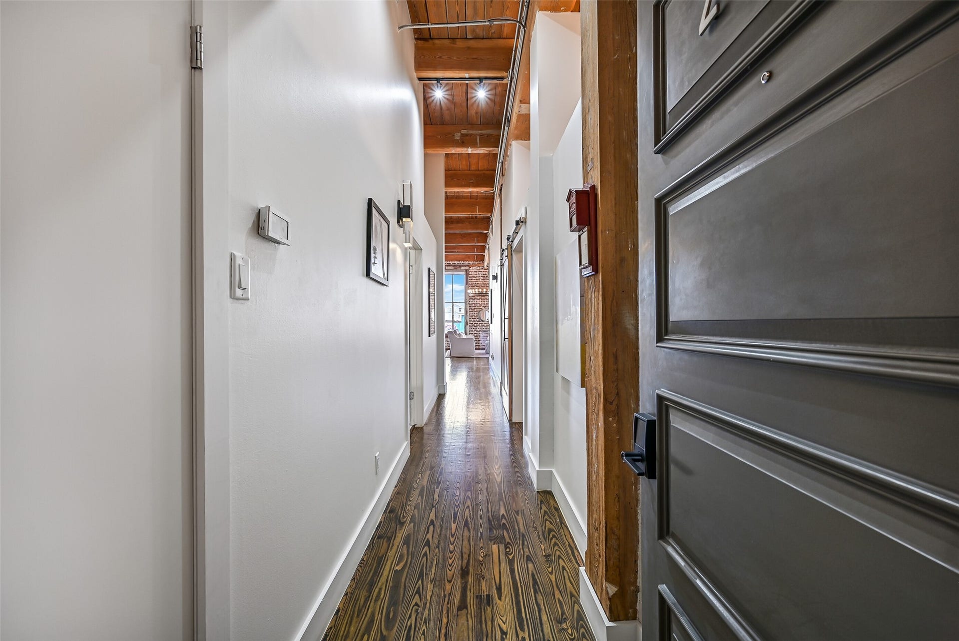 2400 Mechanic Street, #204, Galveston, TX 77550 2400 Mechanic Street, #204, Galveston, TX 77550