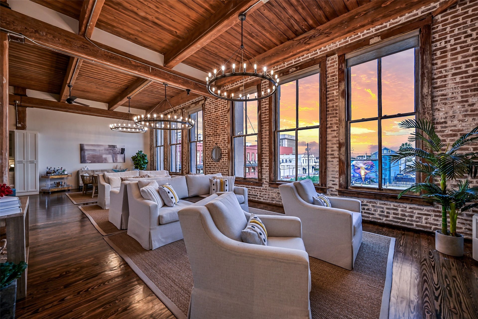2400 Mechanic Street, #204, Galveston, TX 77550 2400 Mechanic Street, #204, Galveston, TX 77550