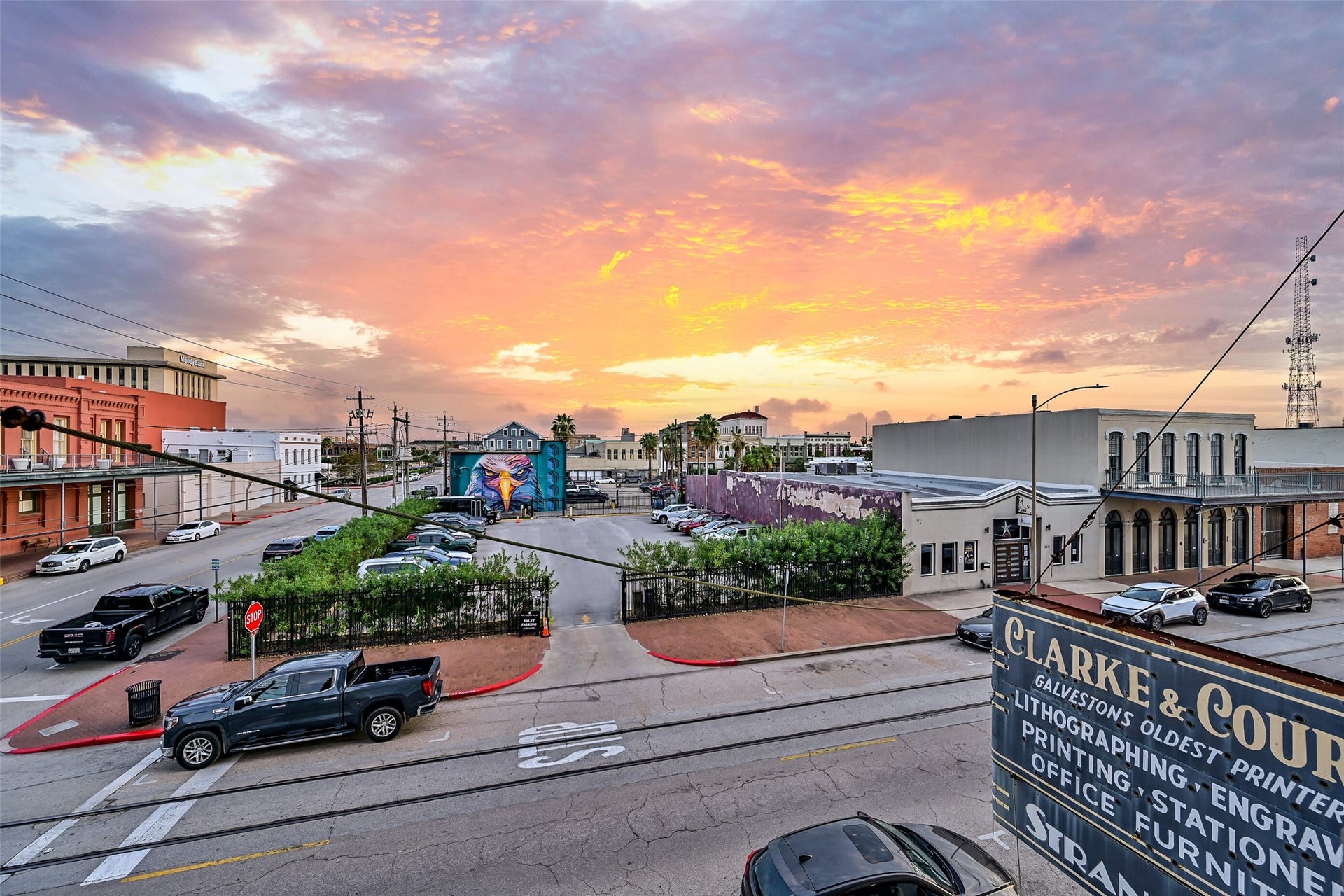 2400 Mechanic Street, #204, Galveston, TX 77550 2400 Mechanic Street, #204, Galveston, TX 77550