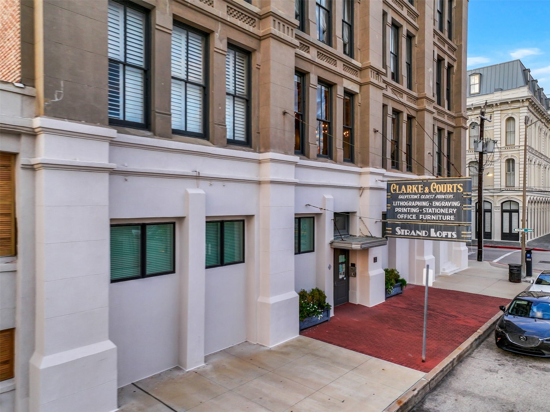 2400 Mechanic Street, #204, Galveston, TX 77550 2400 Mechanic Street, #204, Galveston, TX 77550