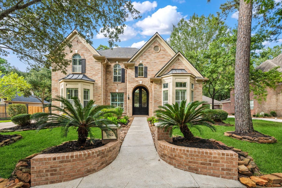 Property photo for 2822 Hazy Hillside Court, Houston, TX
