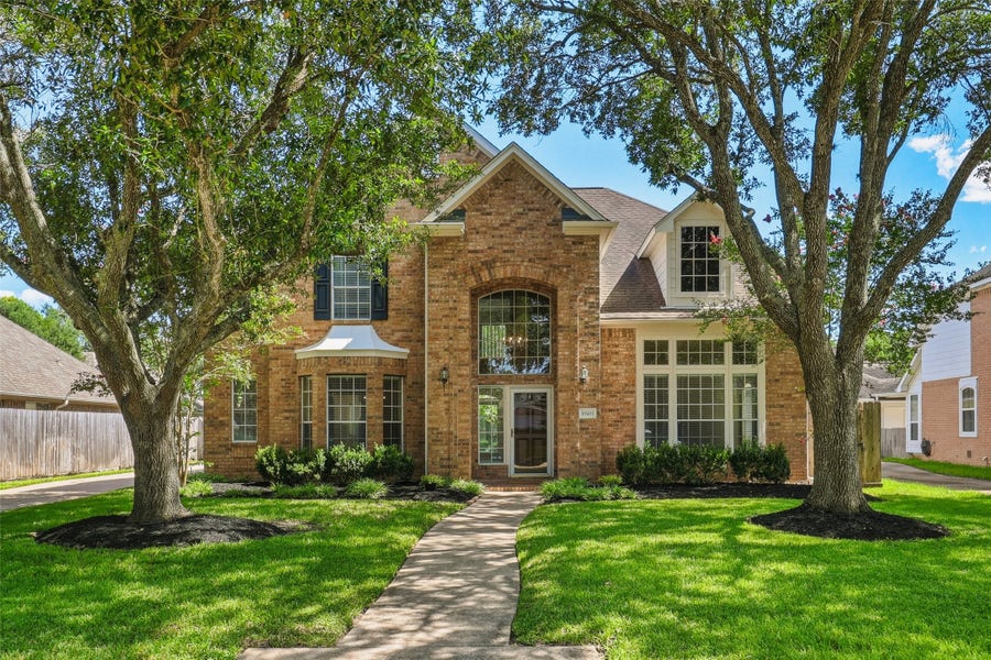 Property photo for 19411 Chestnutfield Court, Houston, TX