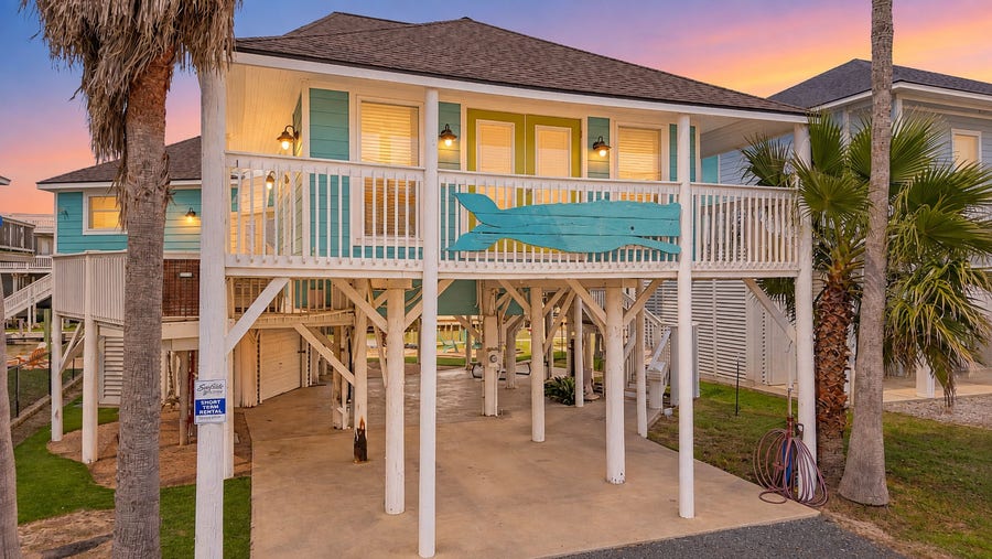 Property photo for 319 Pompano Lane, Surfside Beach, TX