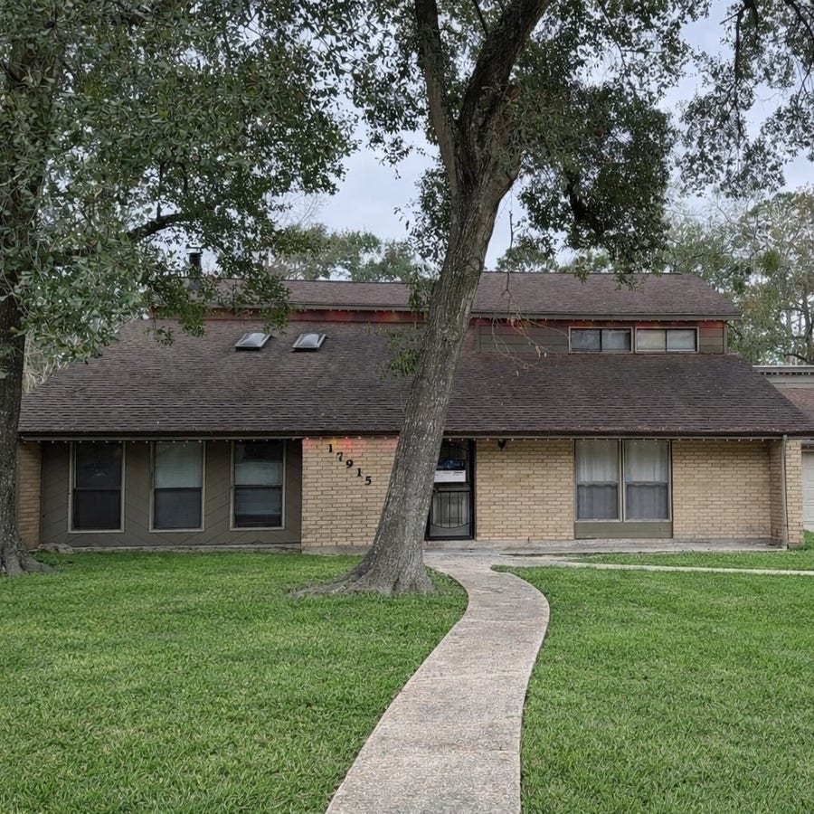 Property photo for 17915 Mossforest Drive, Houston, TX