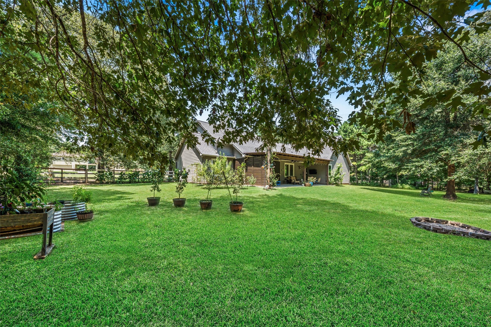 8861 Catamaran Way, Montgomery, TX 77316 8861 Catamaran Way, Montgomery, TX 77316