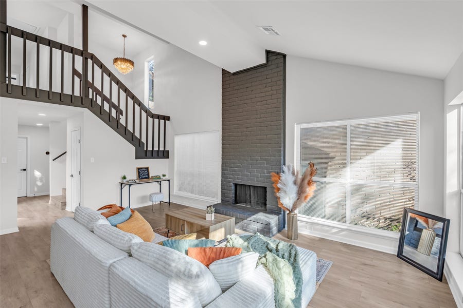 Property photo for 1907 Trixie Lane, Houston, TX