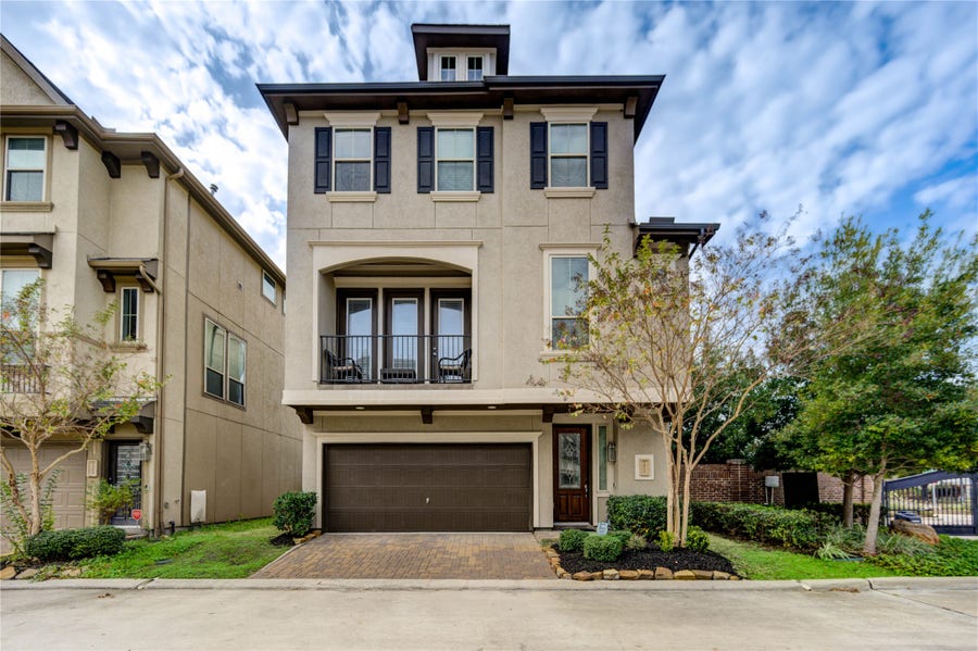 Property photo for 1511 Grayson Oaks Place, Houston, TX