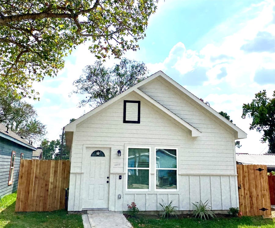 Property photo for 16702 E Forrestal, Montgomery, TX