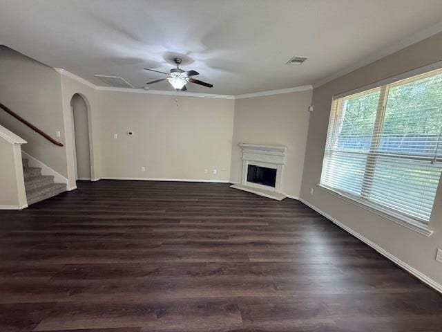 10 Quillwood Place, The Woodlands, TX 77354 10 Quillwood Place, The Woodlands, TX 77354