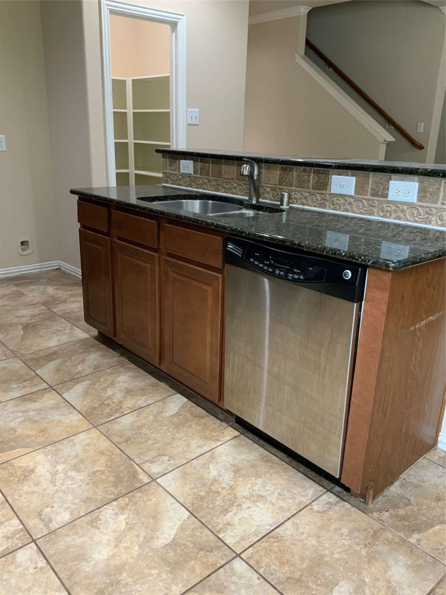 10 Quillwood Place, The Woodlands, TX 77354 10 Quillwood Place, The Woodlands, TX 77354