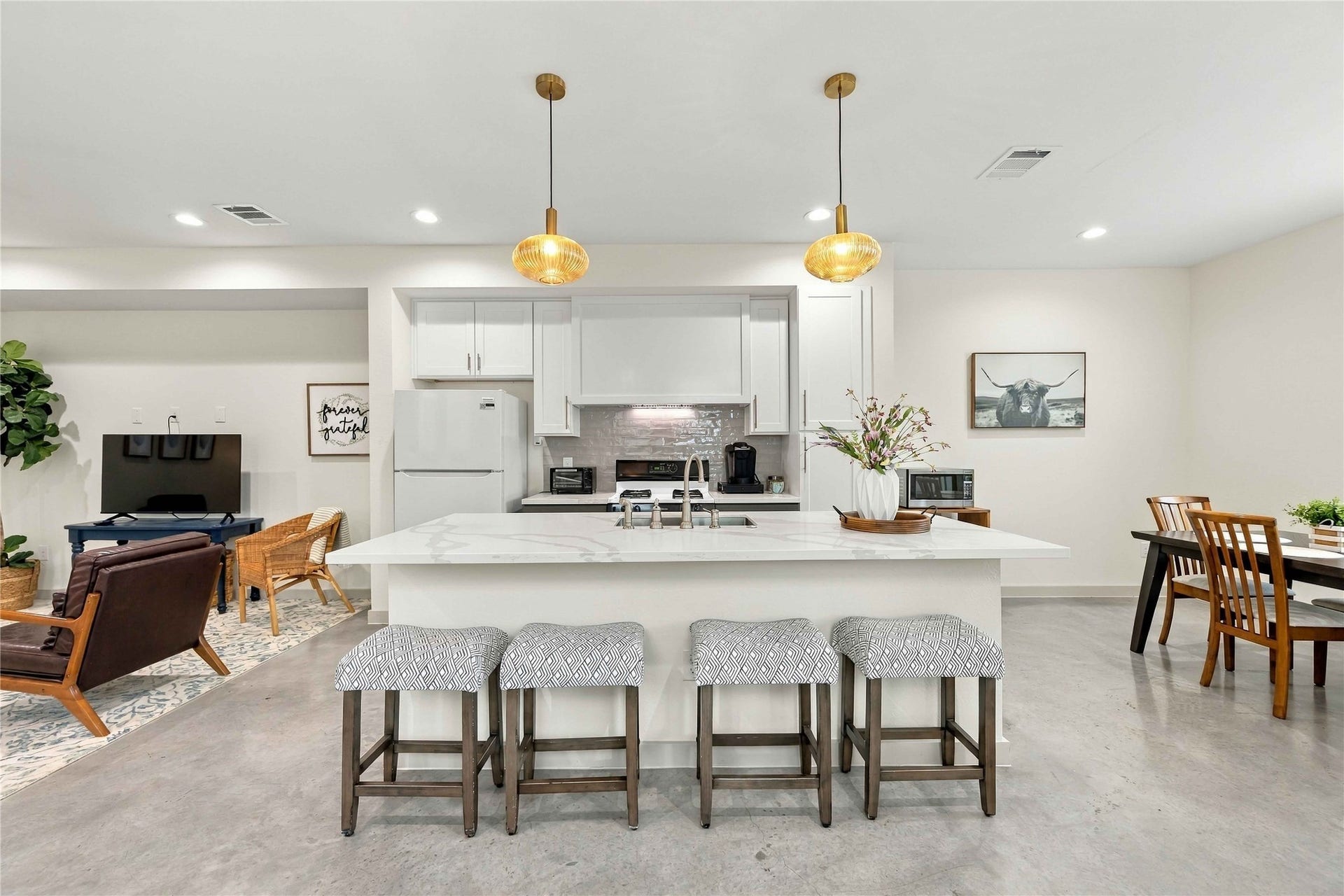 7924 Booker Street, #A-B, Houston, TX 77028 7924 Booker Street, #A-B, Houston, TX 77028