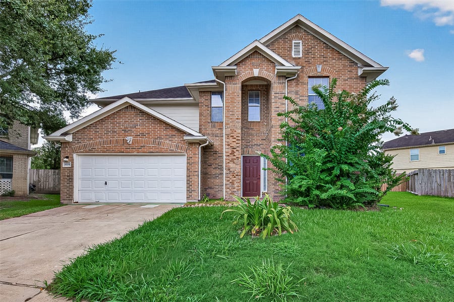 Property photo for 9526 Heflin Colony Drive, Sugar Land, TX