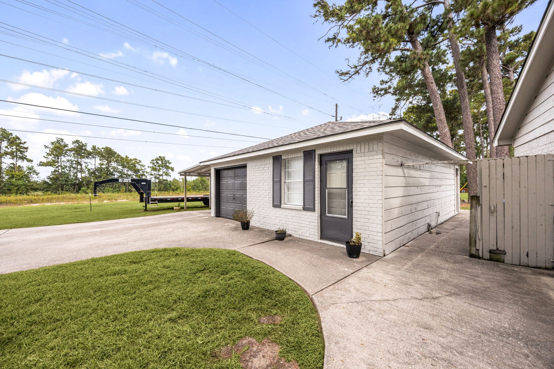 This home also has a detached garage and workshop area.