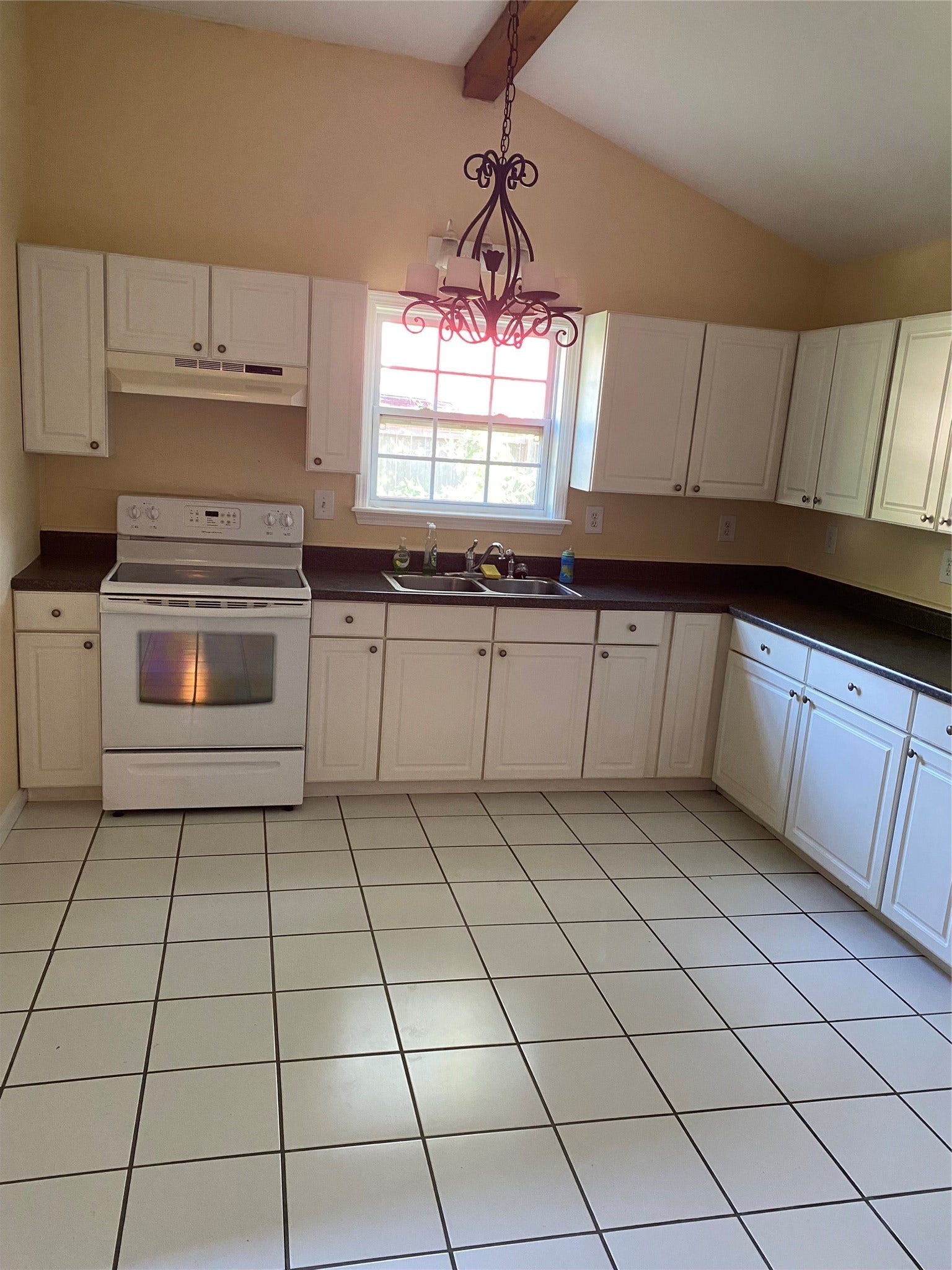 2446 Rue De Lafitte Drive, Dickinson, TX 77539 2446 Rue De Lafitte Drive, Dickinson, TX 77539