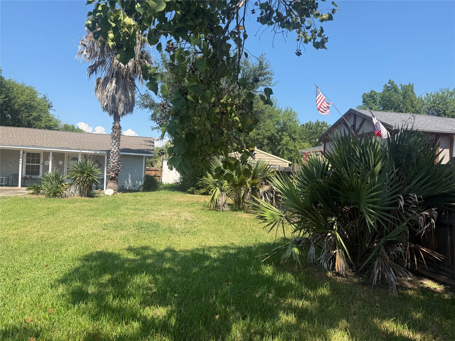 2446 Rue De Lafitte Drive, Dickinson, TX 77539 2446 Rue De Lafitte Drive, Dickinson, TX 77539