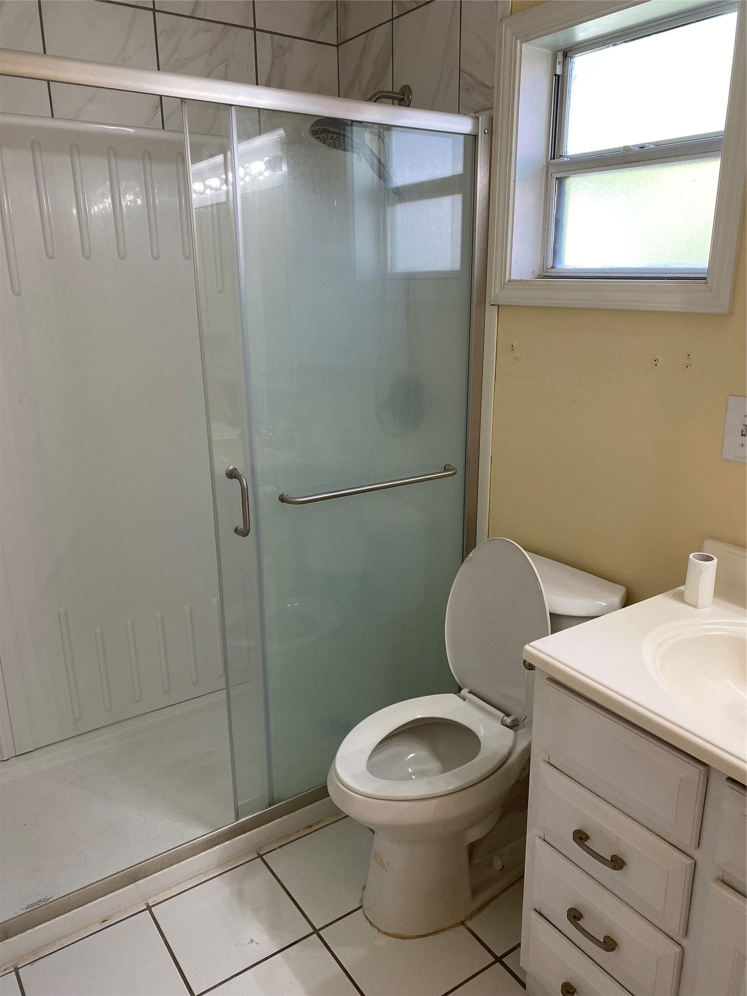 2446 Rue De Lafitte Drive, Dickinson, TX 77539 2446 Rue De Lafitte Drive, Dickinson, TX 77539