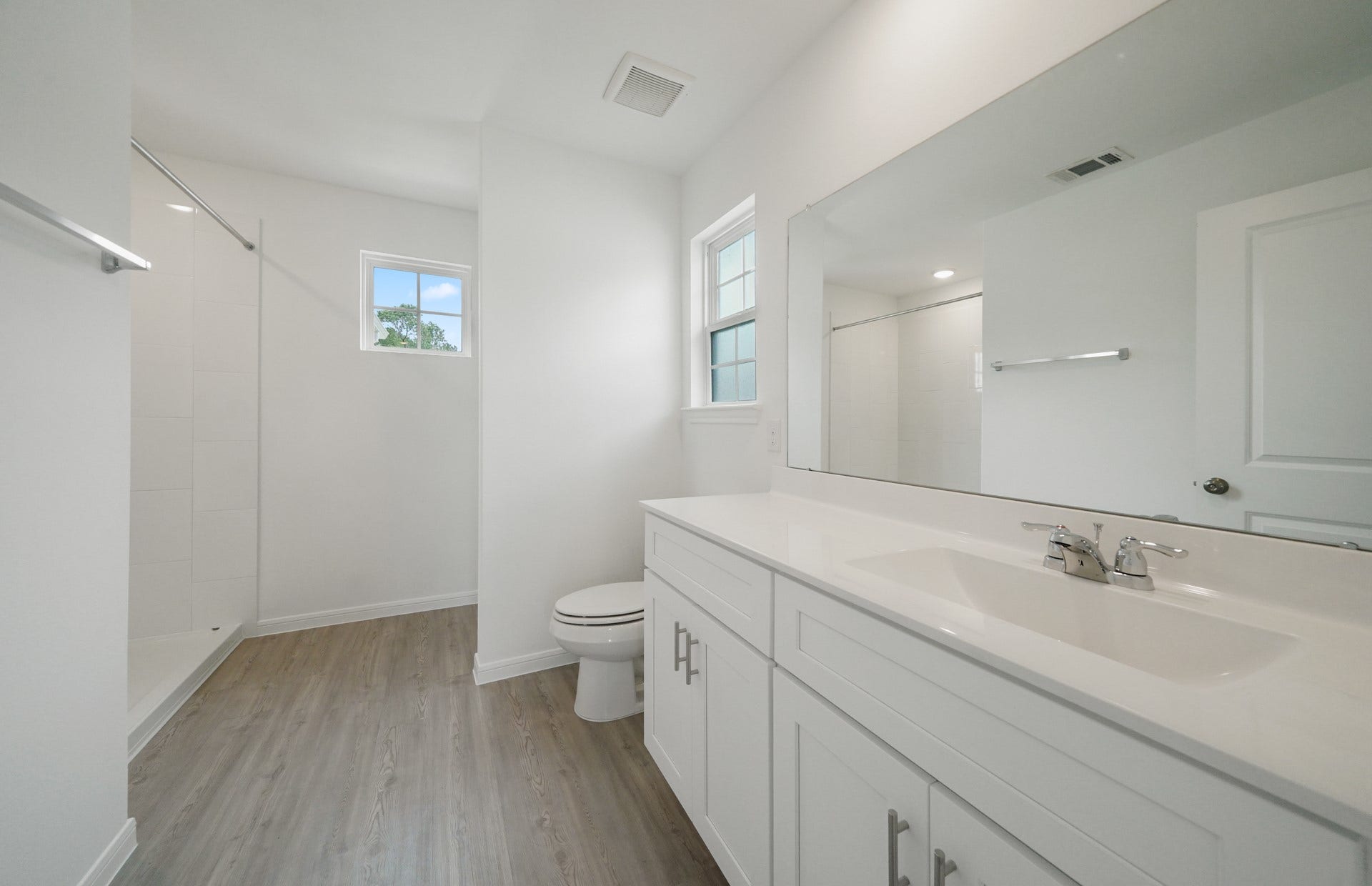 218 Olympic Harbor Drive, Crosby, TX 77532 Representative photo