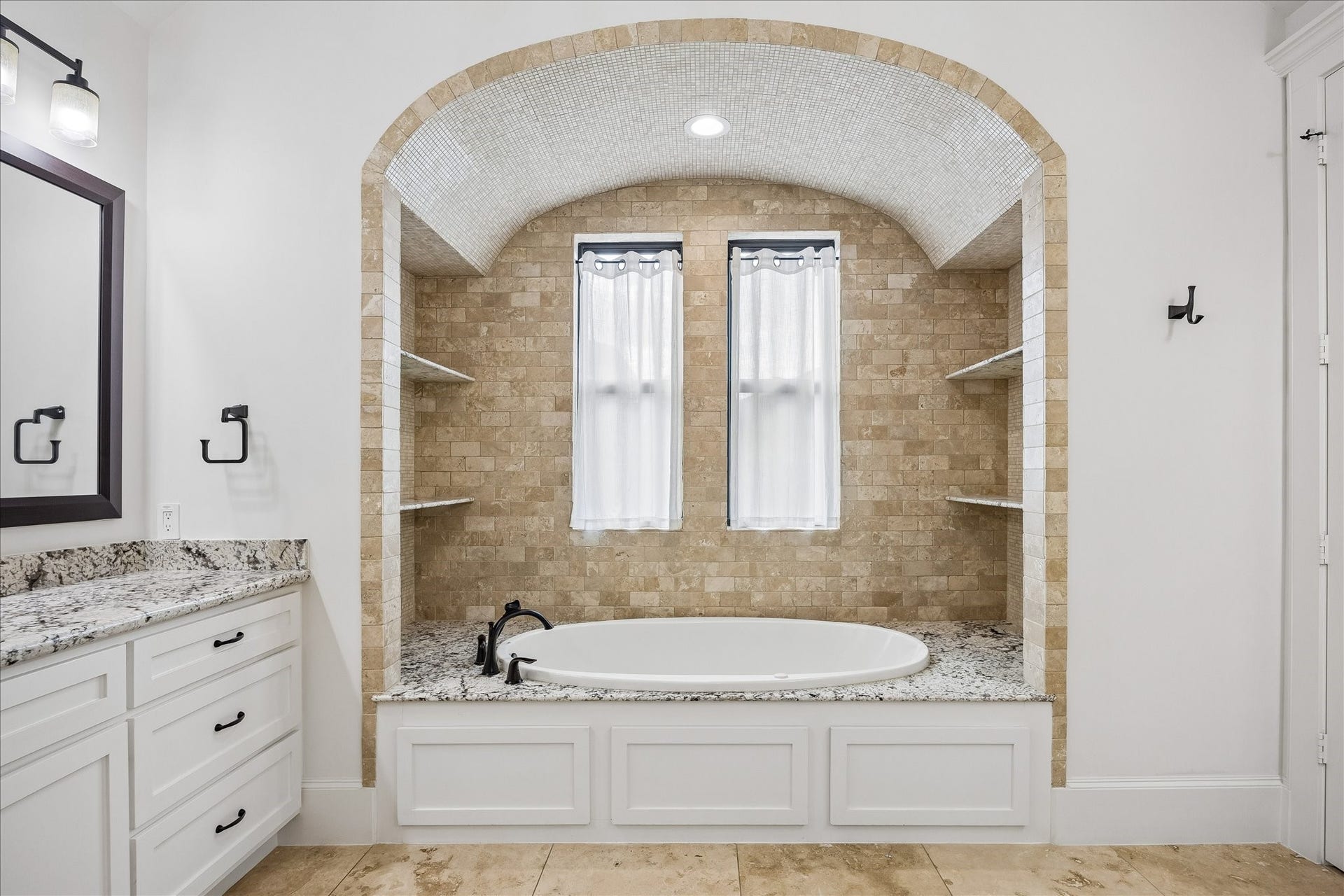 215 Malone Street, Houston, TX 77007