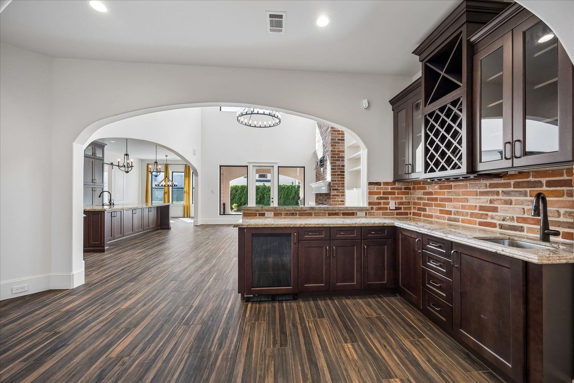 215 Malone Street, Houston, TX 77007