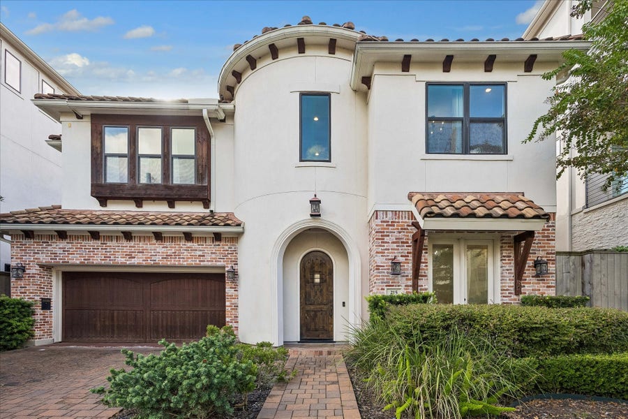 Property photo for 215 Malone Street, Houston, TX