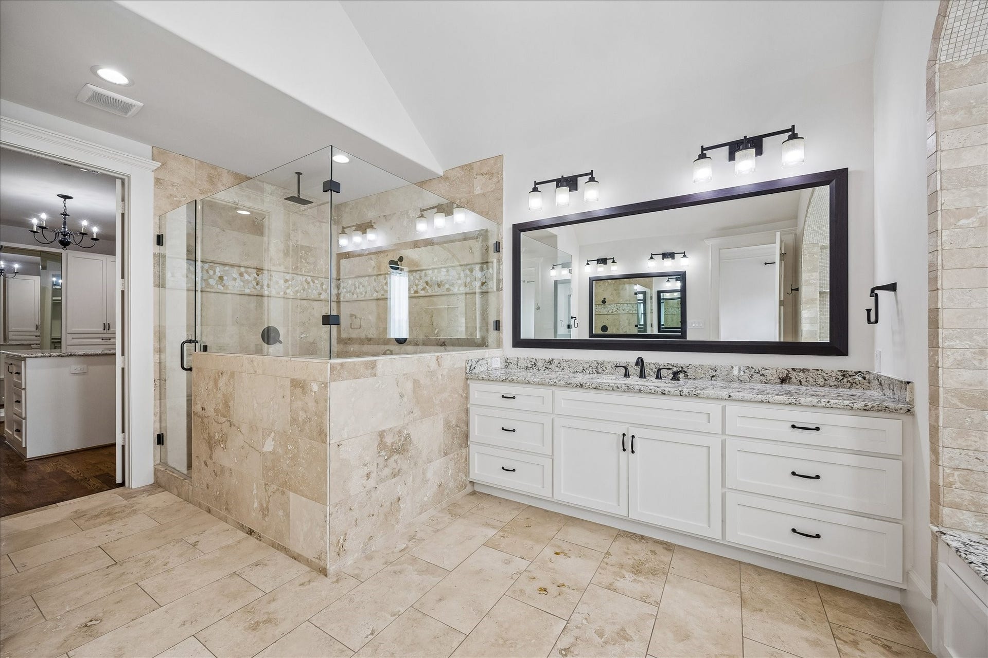 215 Malone Street, Houston, TX 77007