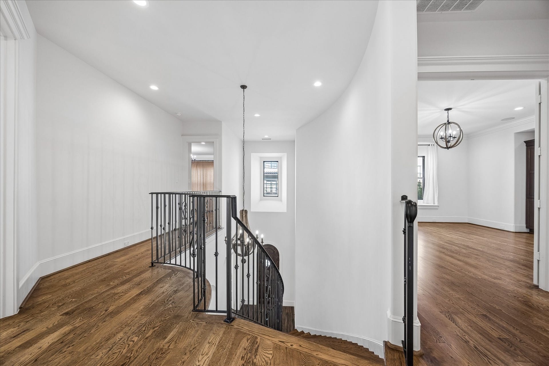 215 Malone Street, Houston, TX 77007