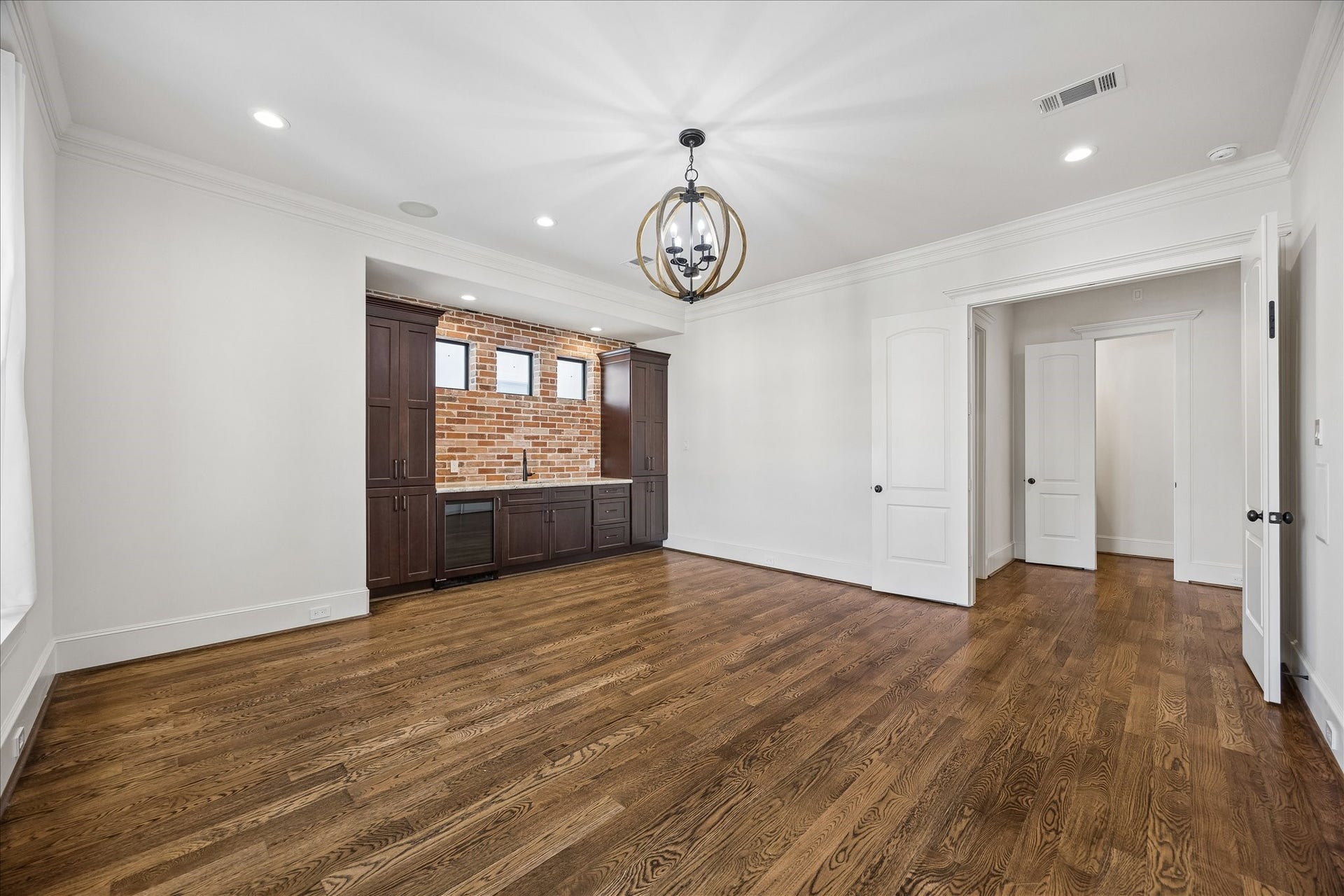 215 Malone Street, Houston, TX 77007