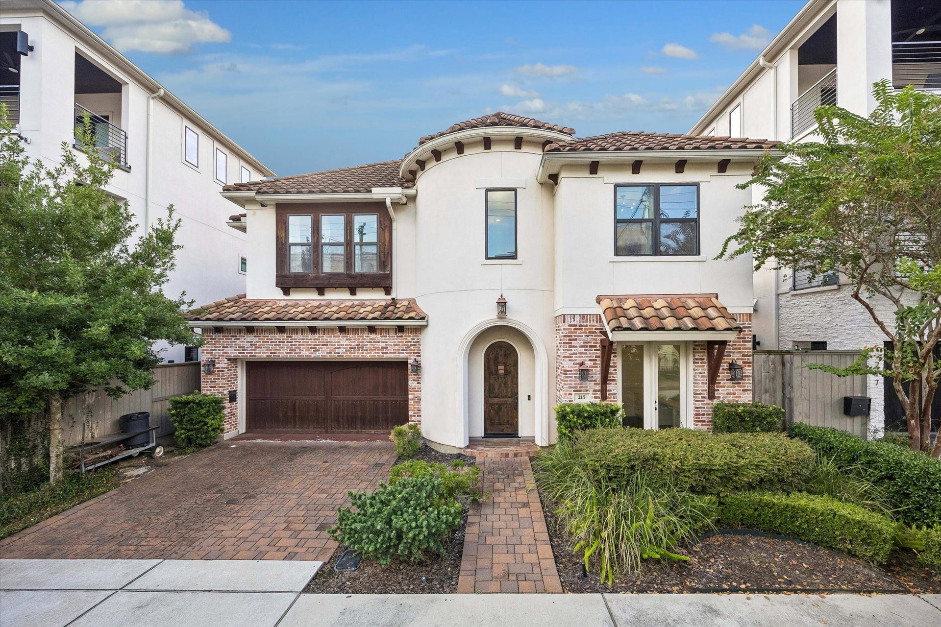 215 Malone Street, Houston, TX 77007