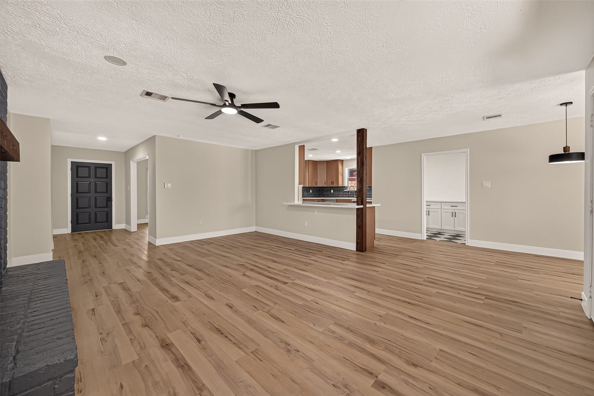 349 Dawn Hill Drive, Friendswood, TX 77546 349 Dawn Hill Drive, Friendswood, TX 77546