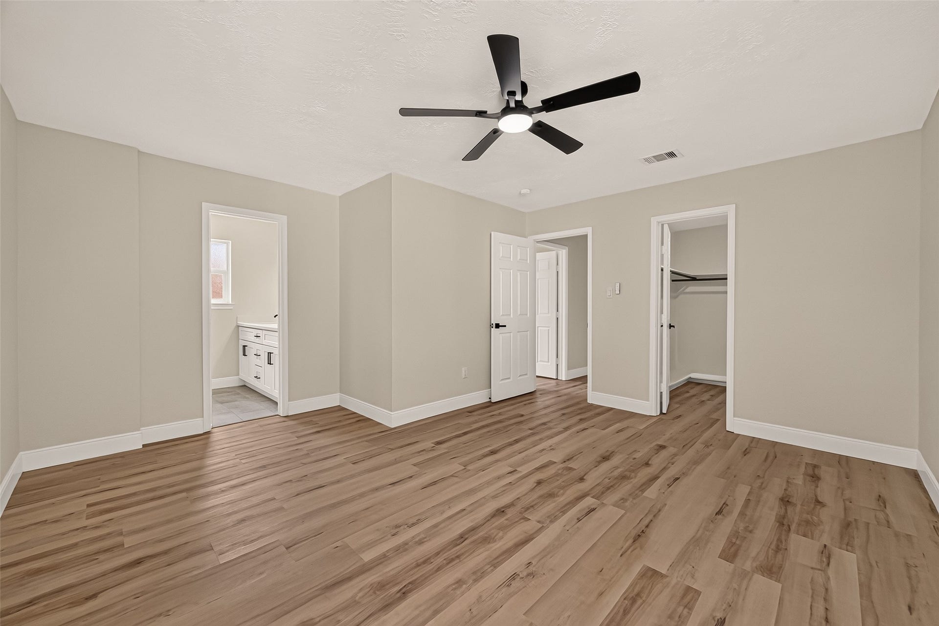 349 Dawn Hill Drive, Friendswood, TX 77546 349 Dawn Hill Drive, Friendswood, TX 77546