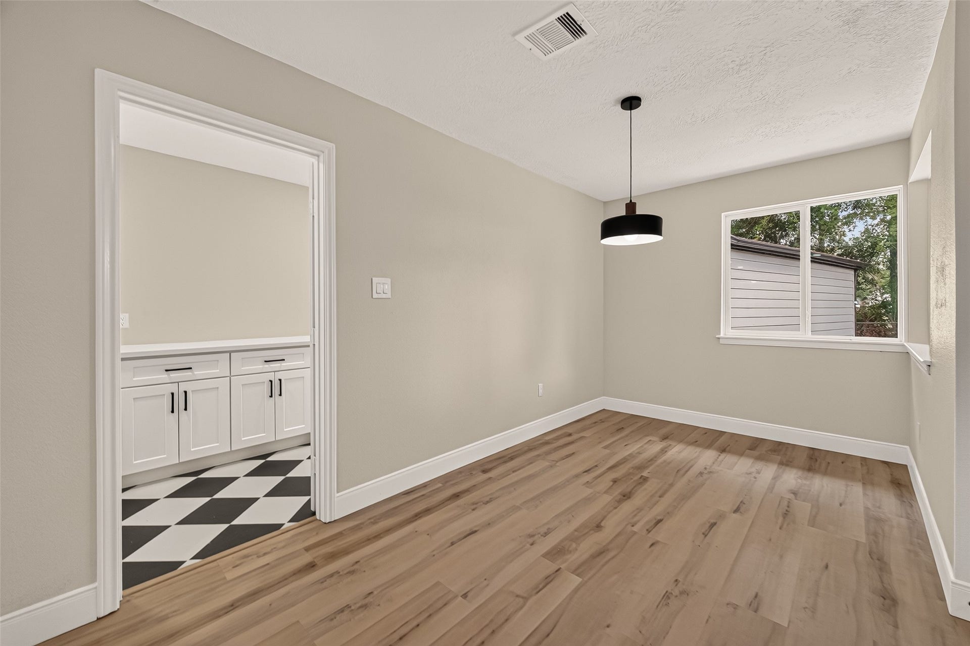 349 Dawn Hill Drive, Friendswood, TX 77546 349 Dawn Hill Drive, Friendswood, TX 77546