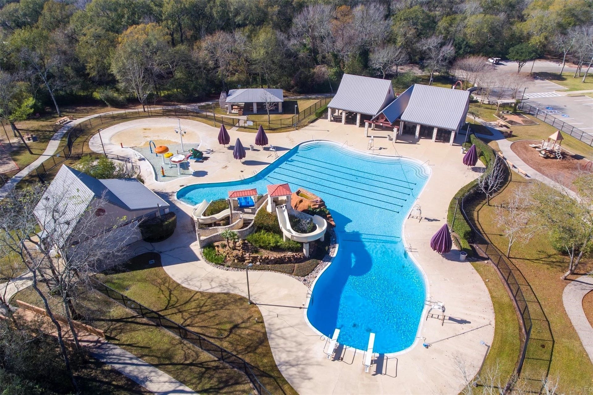 10 pools to choose from