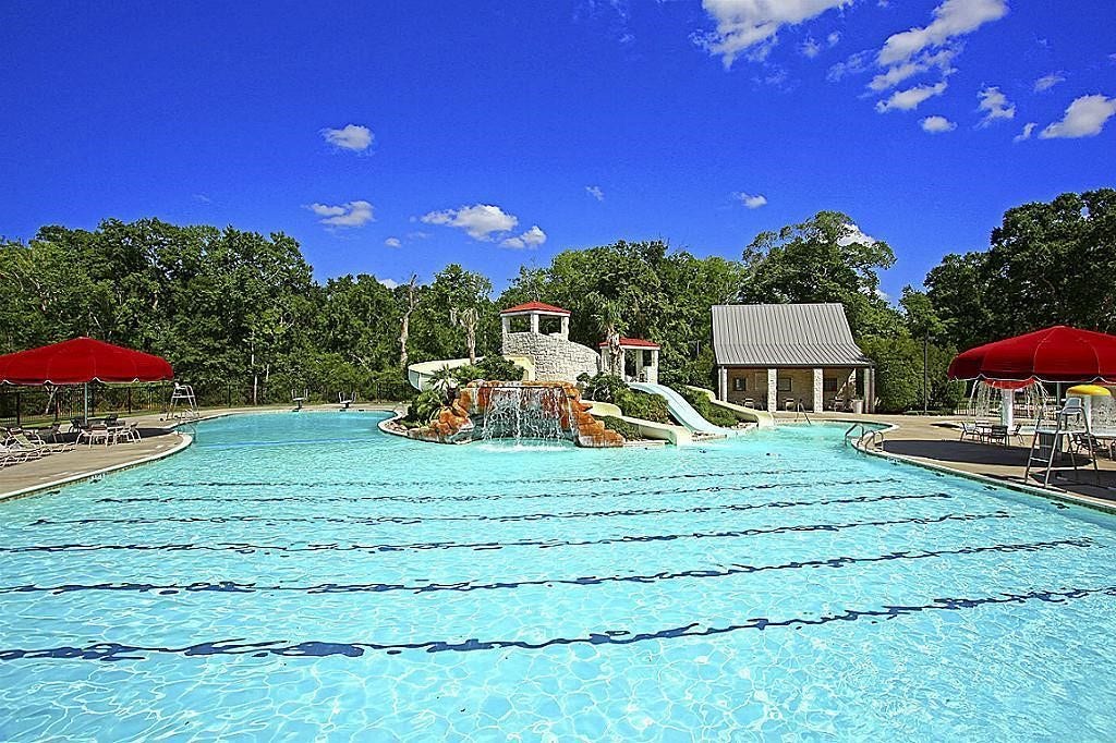 10 pools to choose from