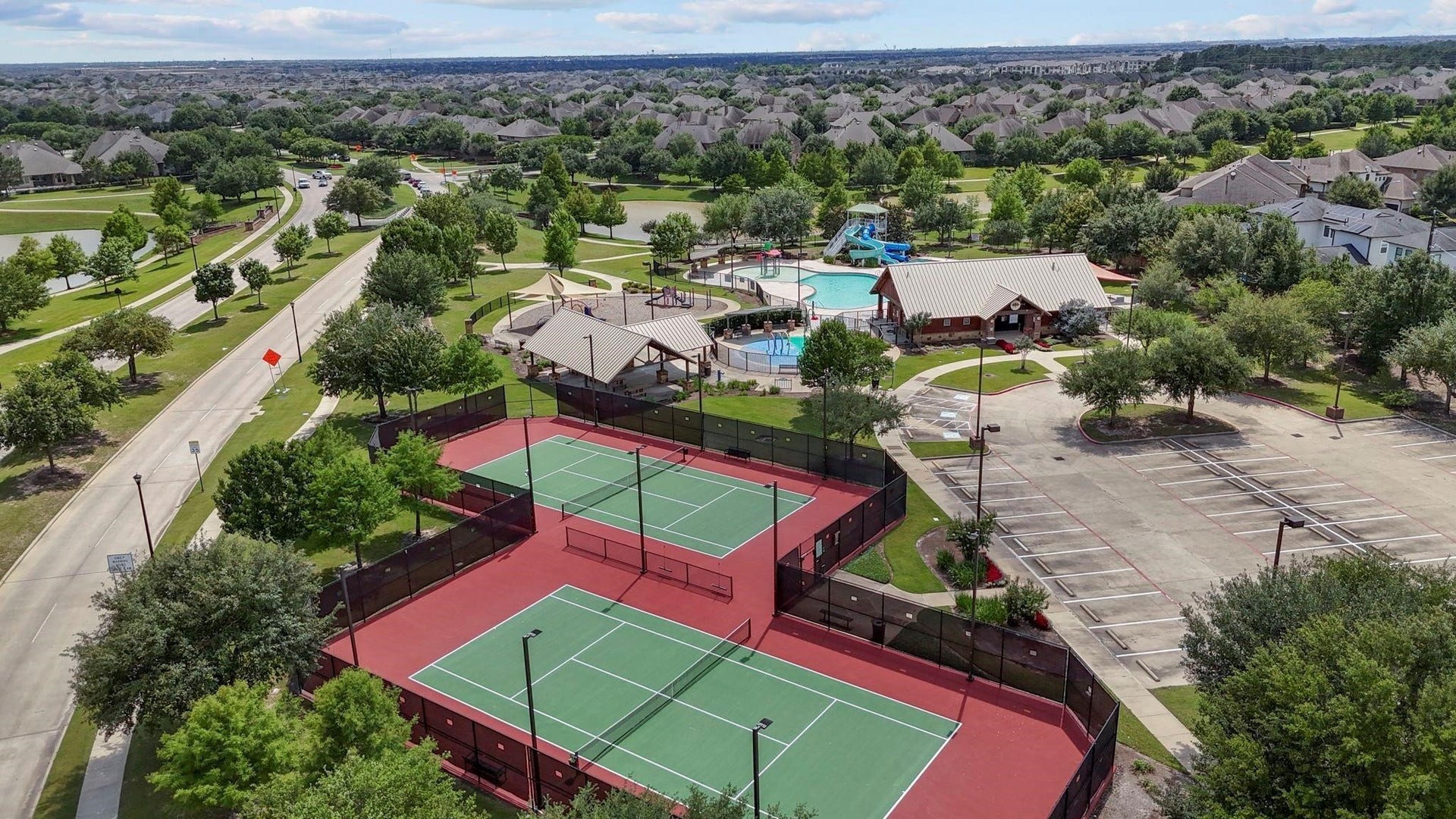 Tennis & Pickleball courts