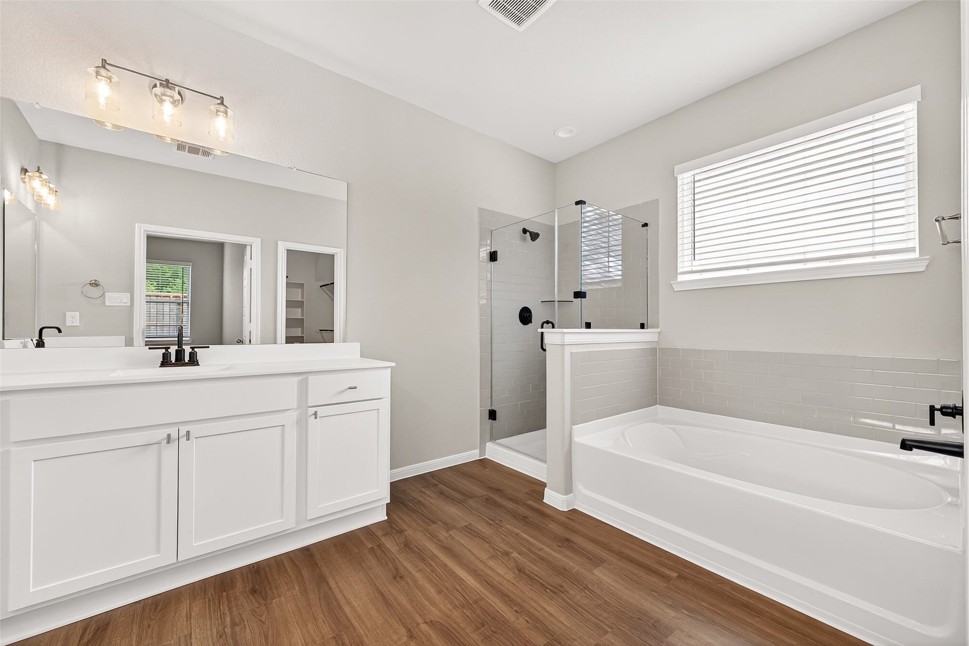 533 Stone Placa Trail, Brookshire, TX 77423 533 Stone Placa Trail, Brookshire, TX 77423