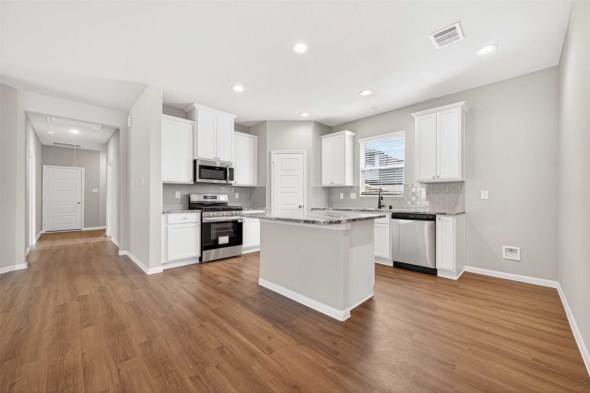533 Stone Placa Trail, Brookshire, TX 77423 533 Stone Placa Trail, Brookshire, TX 77423