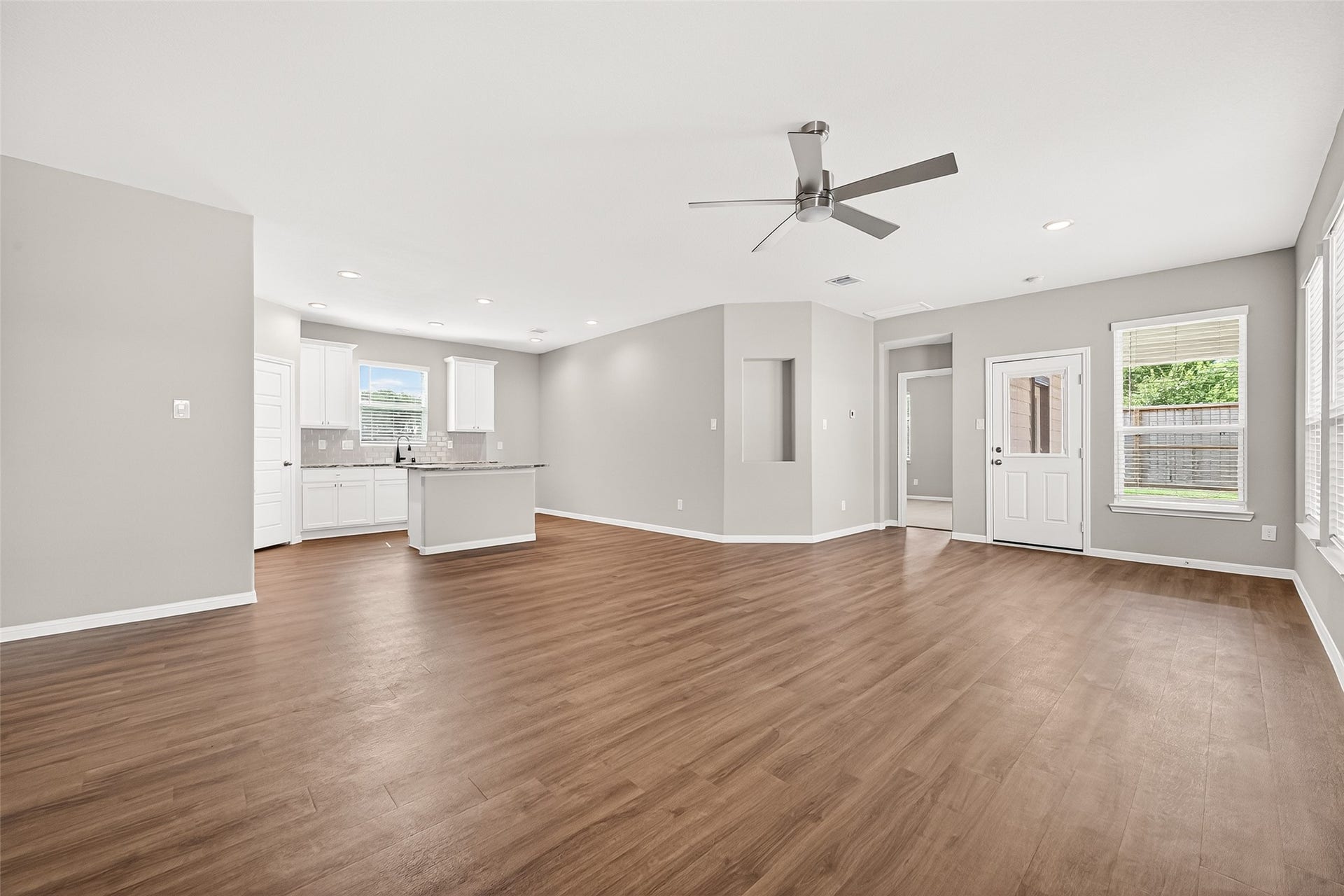 533 Stone Placa Trail, Brookshire, TX 77423 533 Stone Placa Trail, Brookshire, TX 77423
