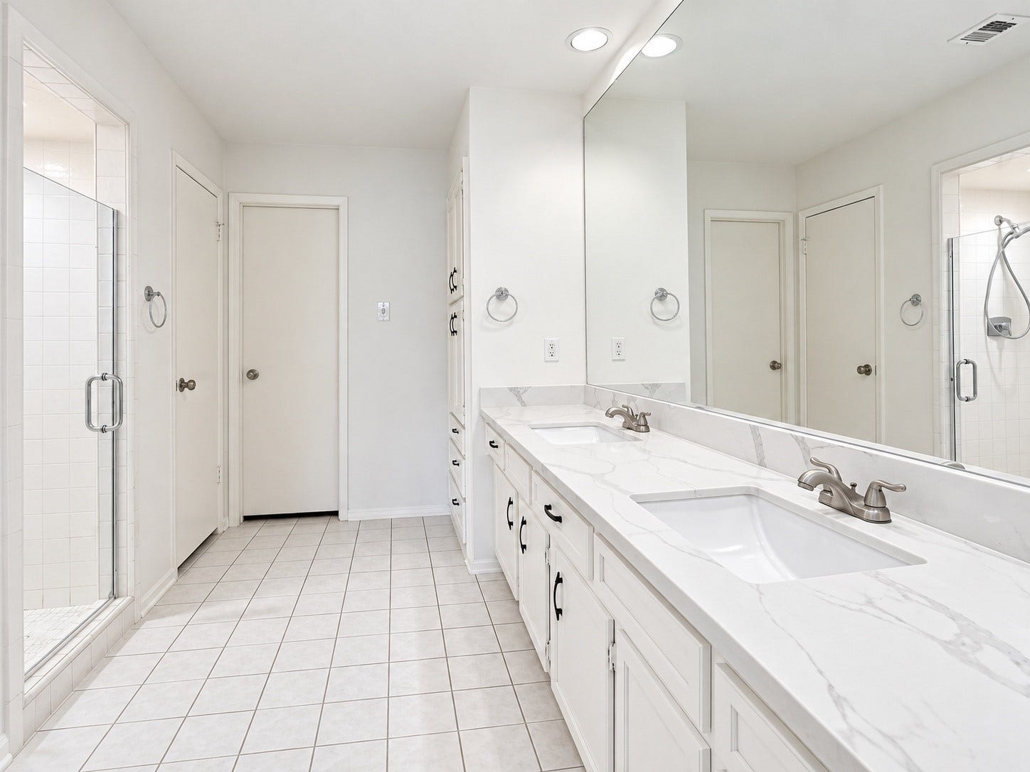 3030 S Blue Meadow Circle, Sugar Land, TX 77479 3030 S Blue Meadow Circle, Sugar Land, TX 77479