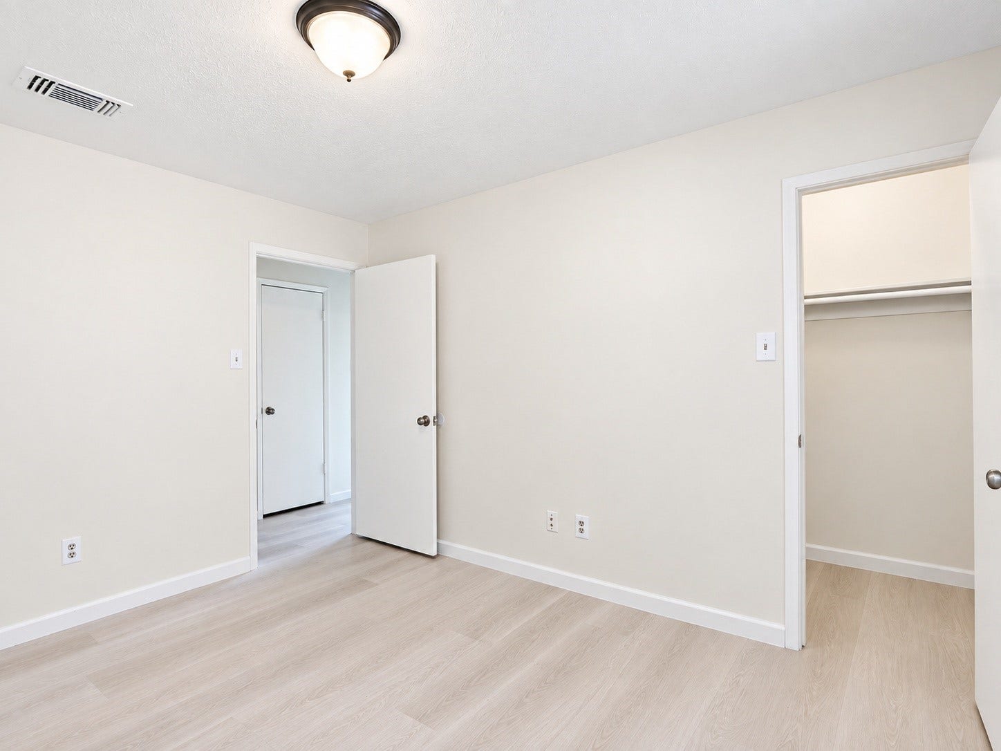 3030 S Blue Meadow Circle, Sugar Land, TX 77479 3030 S Blue Meadow Circle, Sugar Land, TX 77479