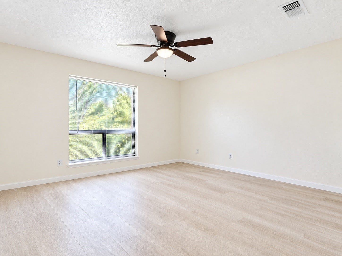 3030 S Blue Meadow Circle, Sugar Land, TX 77479 3030 S Blue Meadow Circle, Sugar Land, TX 77479