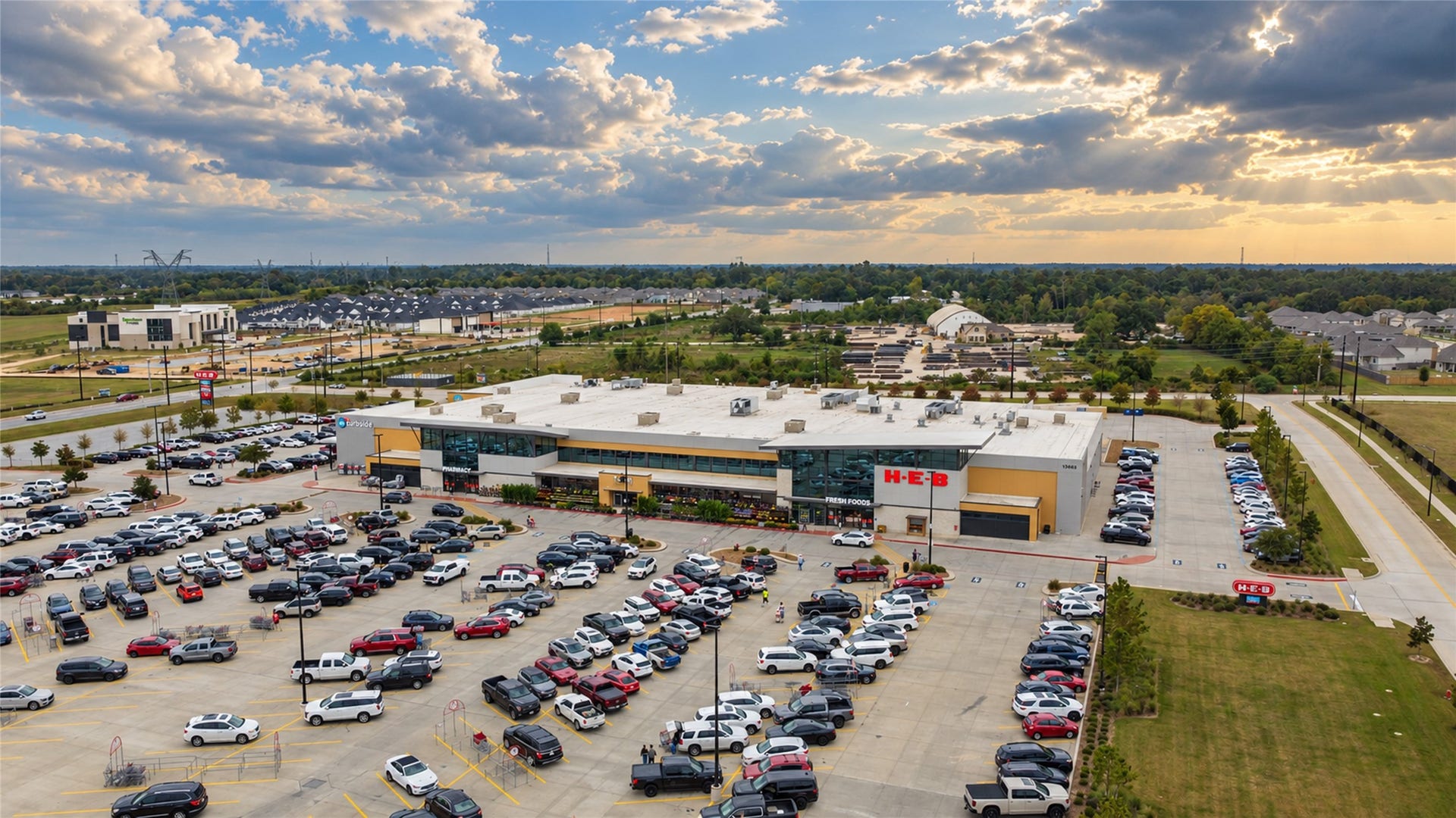 7078 Texas Trace, Montgomery, TX 77316 Area HEB shopping provides a convenient destination for groceries and everyday essentials.