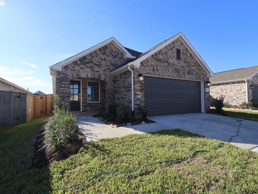 Property photo for 16730 Largetooth Aspen Lane, New Caney, TX