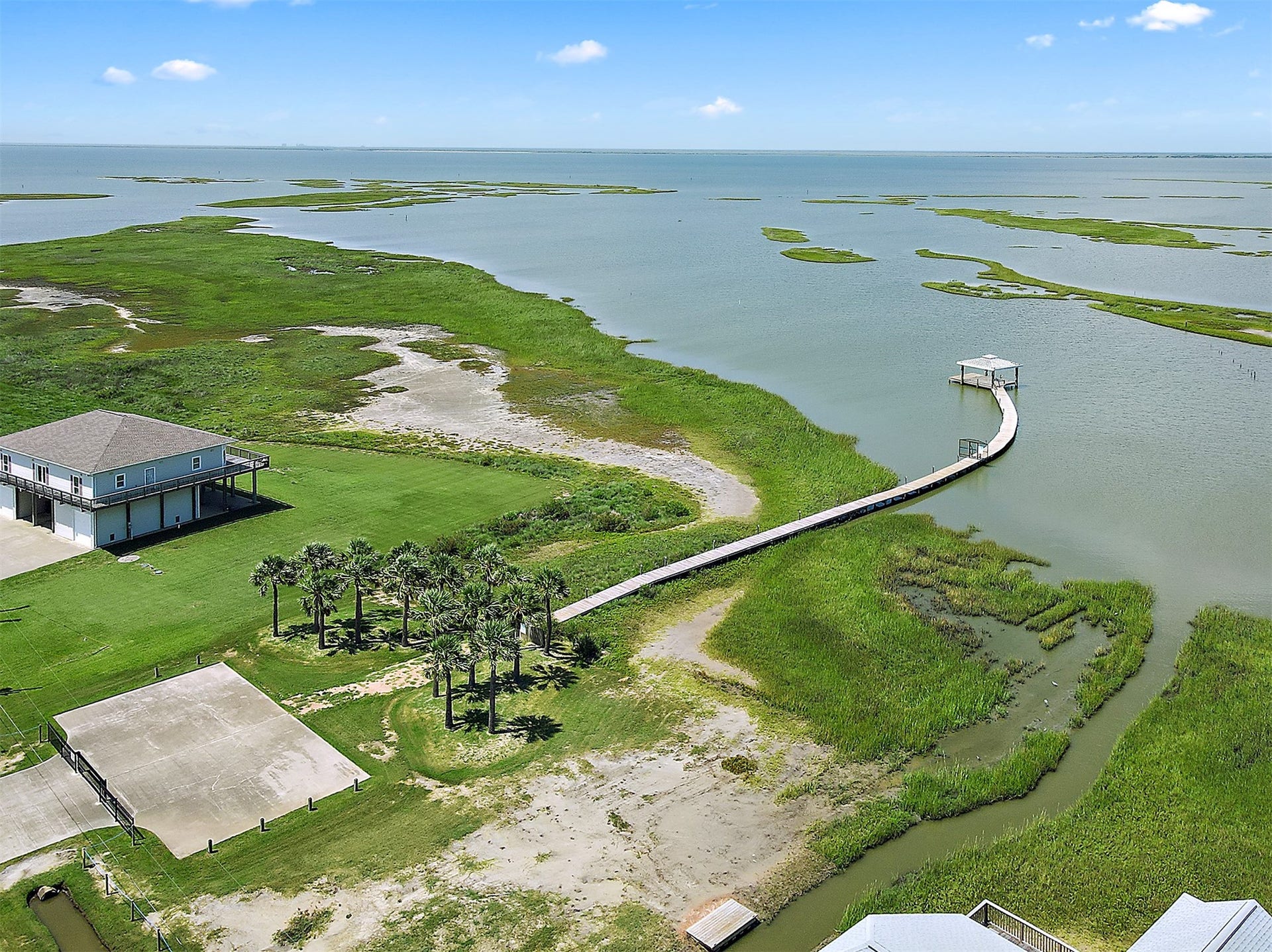 18815 Shaman Drive, Galveston, TX 77554 18815 Shaman Drive, Galveston, TX 77554