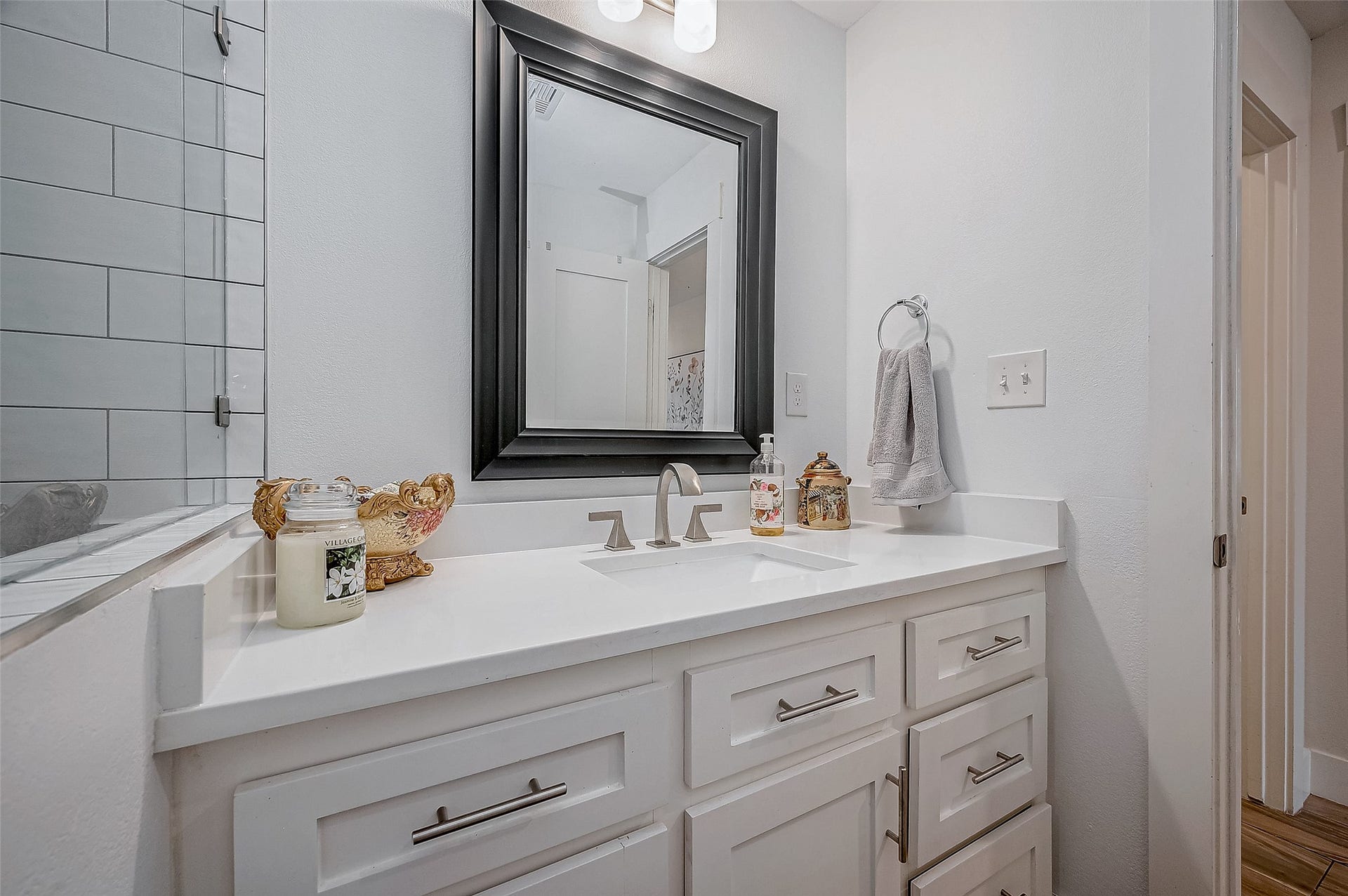6628 Bayou Glen Road, #6628, Houston, TX 77057 6628 Bayou Glen Road, #6628, Houston, TX 77057