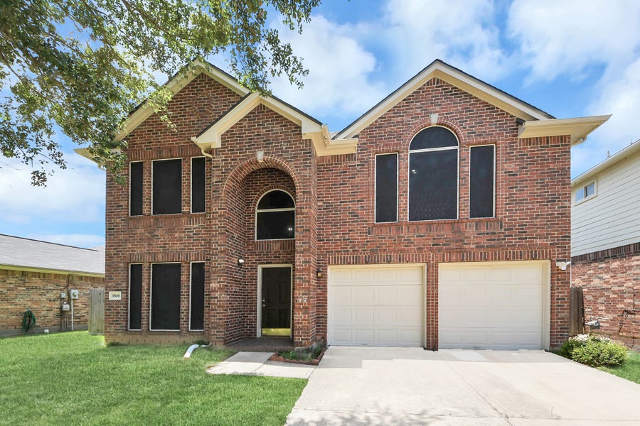 Property photo for 3506 Evergreen Square Trail, Fresno, TX