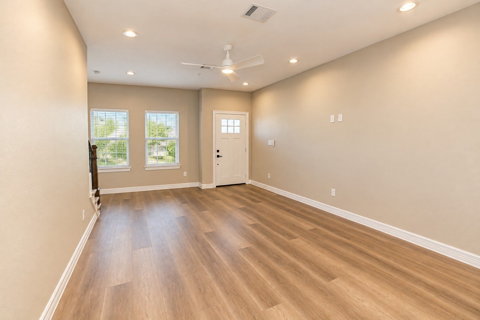 3248 Creekmont Drive, Houston, TX 77091 3248 Creekmont Drive, Houston, TX 77091
