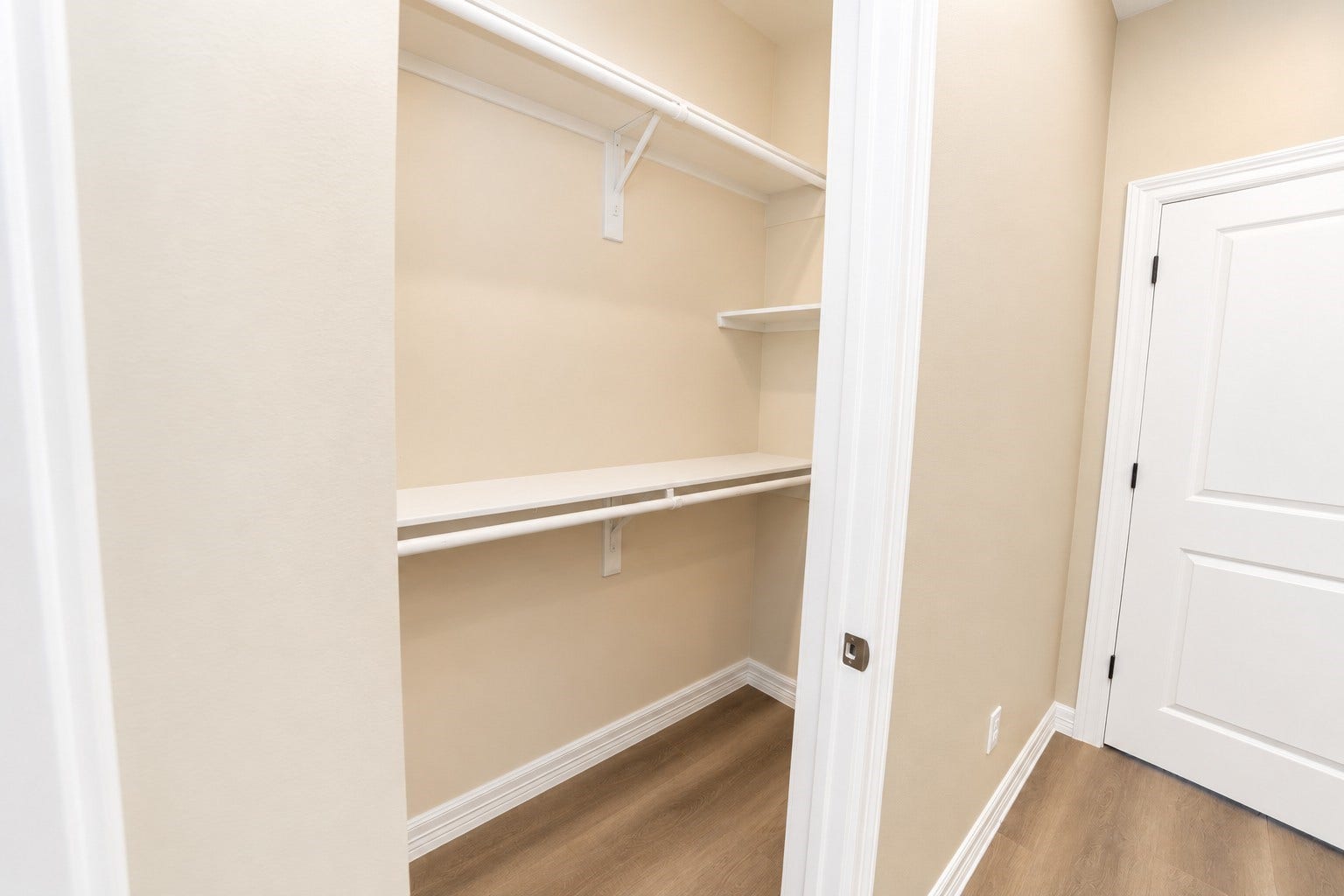 3248 Creekmont Drive, Houston, TX 77091 3248 Creekmont Drive, Houston, TX 77091