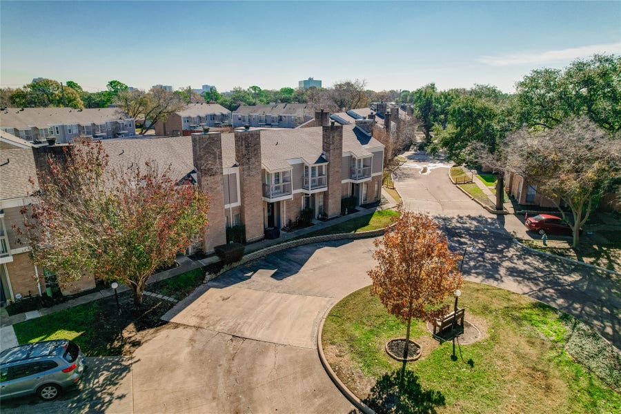 Property photo for 11710 Southlake Drive, #40, Houston, TX