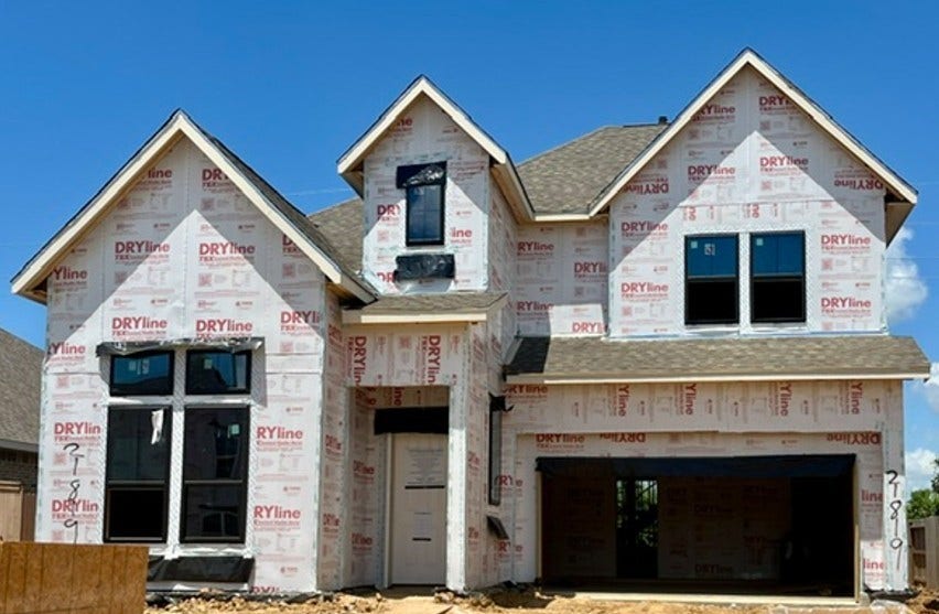 21819 Pecan Bluff Drive, Waller, TX 77484